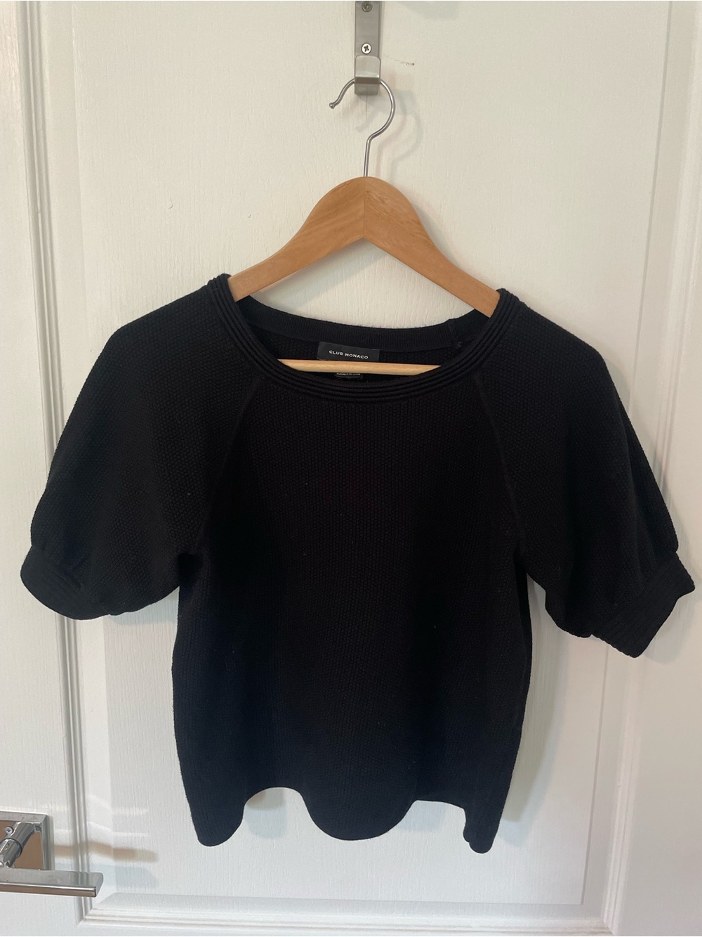 Club Monaco Black Textured Knit Top with Short Sleeves